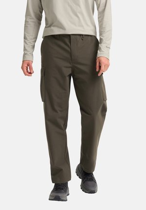 YUMA - Trousers - obsidian moss