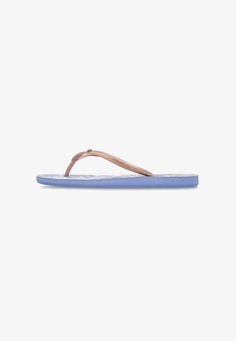Pink rubber flip-flop with a textured strap, featuring a blue sole and patterned footbed. Lightweight design with minimal elevation.