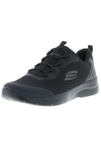 Zapatilla deportiva negra con parte superior de malla, punta redonda, suela de goma gruesa y cordones elásticos. Presenta un logo en el lateral y paneles texturizados.