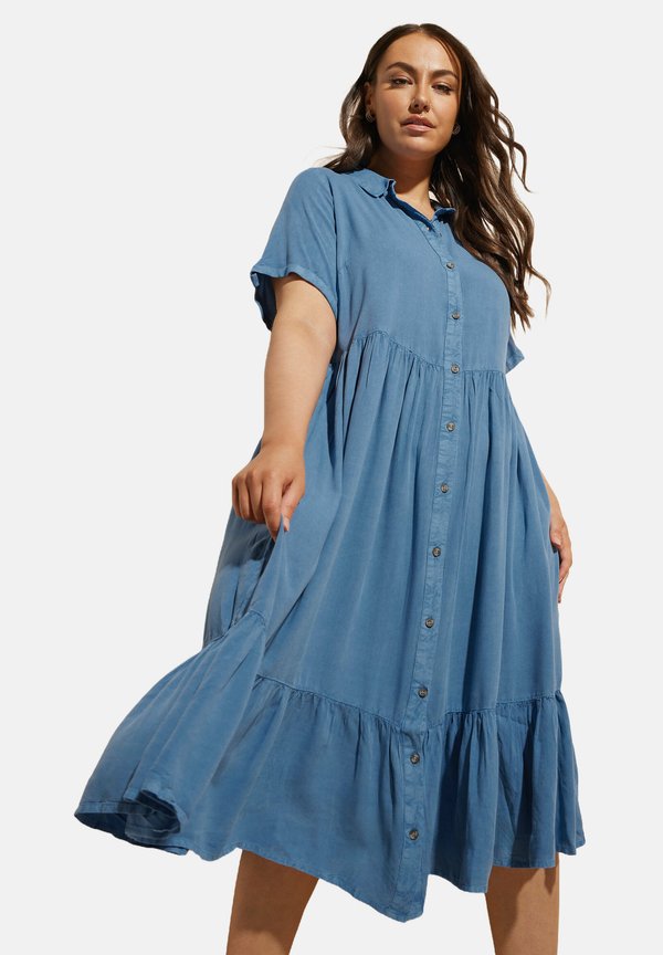 CHAMBRAY - Jeanskleid