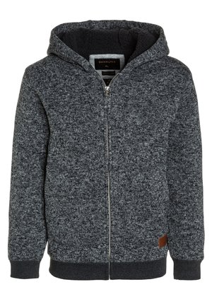 Sweat à capuche zippé en maille gris foncé avec doublure polaire noire, poignets et ourlet côtelés, et un petit patch marron près de la taille.