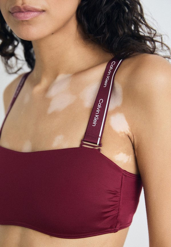 REMOVABLE STRAPS BANDEAU - Bikini top - plum glaze4