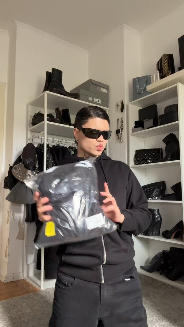 ESSENTIALS 3-STRIPES REGULAR FULL-ZIP - Zip-up sweatshirt4