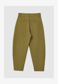 Non selezionato, verde kaki