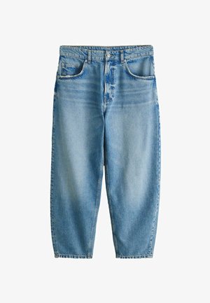 Svetlomodré rifle s vysokým pásom a rovnými nohavicami, predné zapínanie na gombík a zips, predné vrecká vrátane mincového vrecka a jemné vyblednuté detaily.