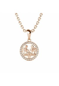 Rozen gouden hanger met twee zittende figuren binnen een cirkelvormige omtrek, verfraaid met een ring van heldere kristallen, aan een ketting.
