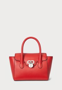 Borsa a mano rossa in pelle con finitura texturizzata, forma strutturata, manici superiori doppi e un dettaglio in metallo argentato sulla parte anteriore.