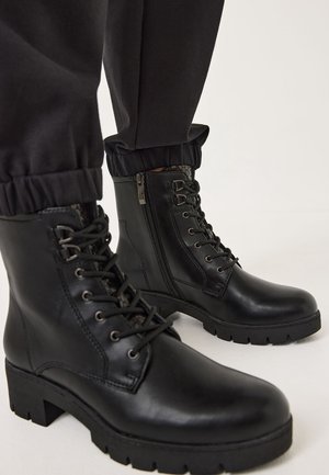 Tamaris, Bottines à plateau - black
