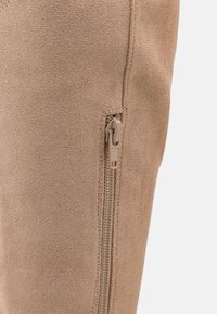 Madden Girl APPLE - Cowboy-/Bikerlaarzen - sand/multi-coloured