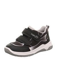 Schwarzer und grauer Kinderturnschuh mit zwei Klettverschlüssen, weißer Sohle und "superfit"-Markierung an der Seite.