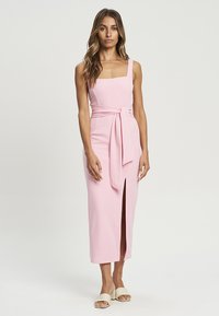 CALLI OLAH MIDI - Denné šaty - pale pink