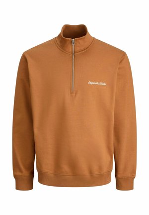 Brun långärmad sweatshirt med hög krage, halvdragkedja och vit broderad logotyp på bröstet. Mjukt, texturerat tyg.
