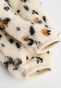 Next COSY REGULAR FIT - Fleecejacke - ecru  animal print