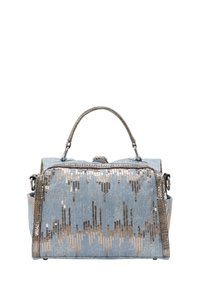 Denim handtas met een glinsterend patroon in zilveren en gouden tinten. Voorzien van een bovenhandvat en metalen accenten. Gladde textuur en rechthoekige vorm.