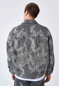 Project X Paris A MOTIF FLORAL - Spijkerjas - gris