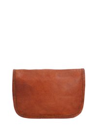 Portafoglio in pelle marrone con texture liscia, forma rettangolare, angoli arrotondati, cuciture visibili e un design a piega singola.