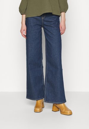 Flared Jeans - light-blue denim