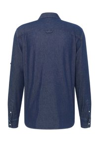 Ciemnoniebieska koszula dżinsowa z klasycznym kołnierzykiem, długimi rękawami, mankietami na guziki i prostym krojem. Gładka tekstura i proste detale szycia.