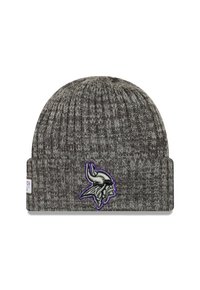 Bonnet en tricot gris avec une texture côtelée et un revers replié. Présente un logo de Viking brodé en noir et violet sur le devant.