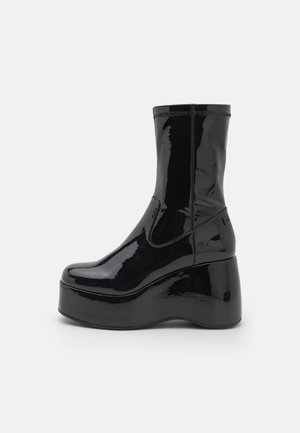 mtng, Bottes à talons hauts - black