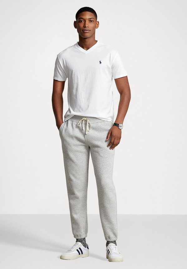 CLASSIC FIT JERSEY V NECK T-SHIRT - Basic T-shirt4