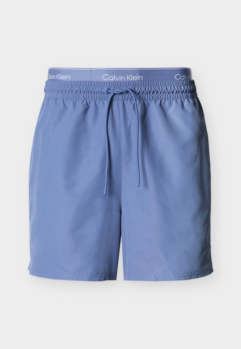 Bañador corto
