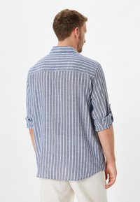 Koton BASIC - Overhemd - dark blue