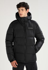 Columbia PIKE LAKE™ HOODED JACKET - WINTER JACKET - Casaco de inverno - black