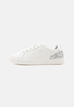 ONLY SHOES, ONLSHILO - Sneaker low - white