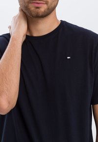 Cross Jeans KURZARM - T-shirt basic