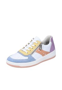 Heren sneaker met witte, blauwe, gele en paarse leren panelen; beschikt over een rits en geperforeerde accenten; rubberen zool met gestructureerde grip.