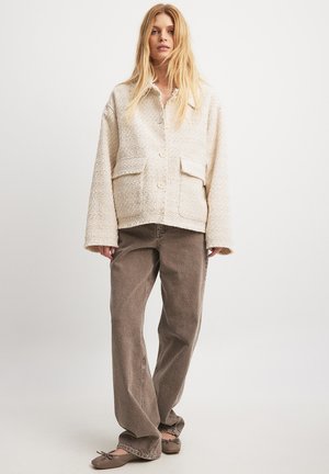 Kevyt takki - light beige