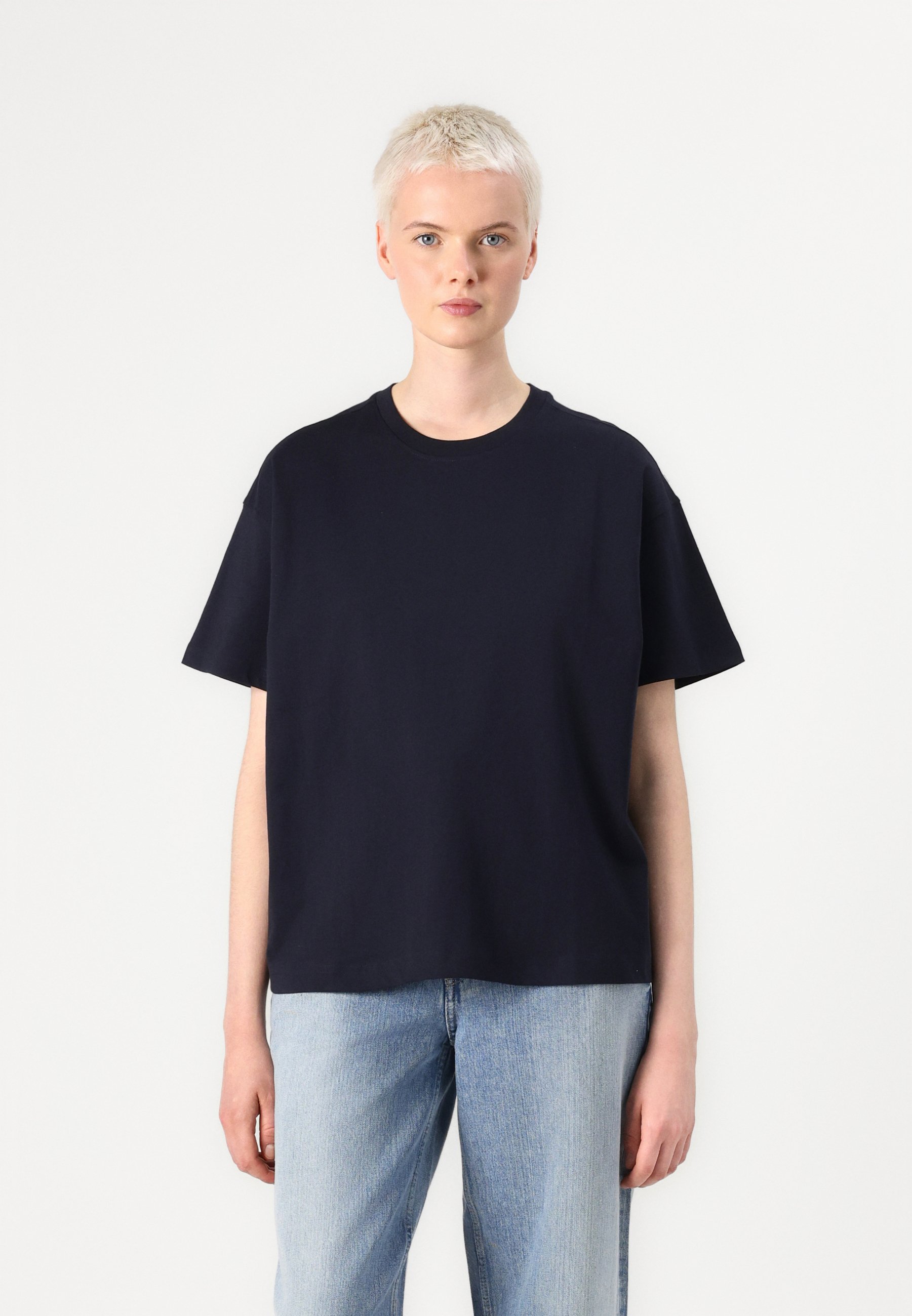 売れ筋商品|||ウィークデイ Tシャツ レディース トップス DANYA BOXY - Basic T-shirt - dark blue Weekday DANYA BOXY - Basic T-shirt - dark blue - Zalando