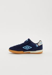 Umbro SPECIALI TR SUEDE UNISEX - Trainers - dark navy/vista blue/white sand
