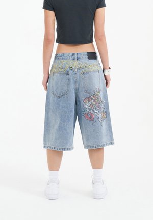 TIGER KING DIAMANTE  - Denim shorts - bleach