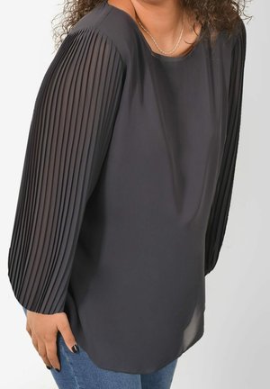 Live Unlimited London, Blouse - grey