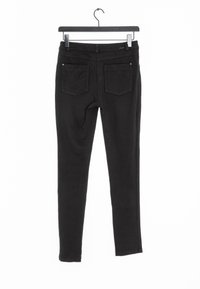 Svarta slim-fit byxor i bomullsblandning, med en slät textur, två bakfickor med sömdetaljer och en standard midja.