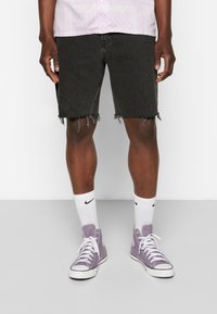 Levi's® LOOSE - Calções de ganga - hard candy short