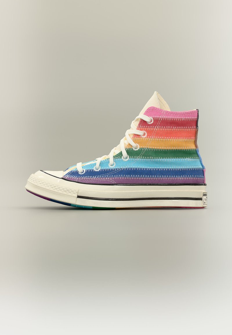 Zapatillas altas