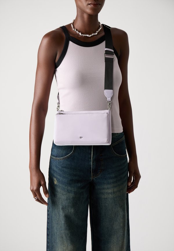 Cross body bag - lilac