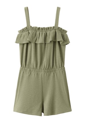 Combinaison courte sans manches vert olive avec encolure bardot à volants, taille élastique et short à jambes droites.