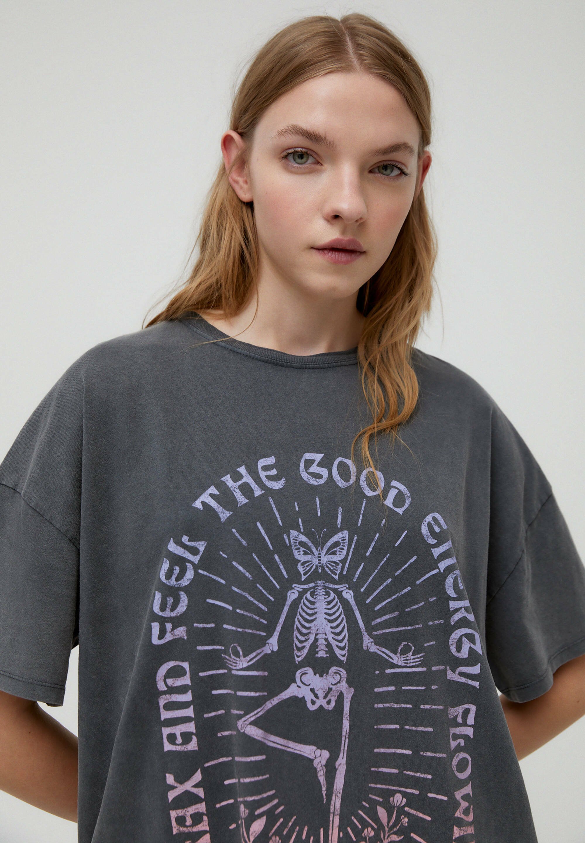 PULL\u0026BEAR MIT YOGA-SKELETT - T-shirt 