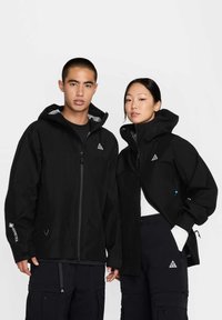Nike ACG Giacca outdoor - black/summit white