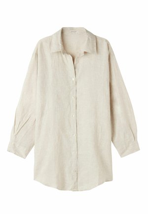 Camicia di lino beige chiaro con colletto, maniche lunghe, abbottonatura frontale e una sottile texture. Presenta una vestibilità comoda e delicate pieghe sulle maniche.