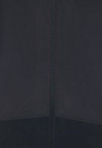 Thumbnail Image 7