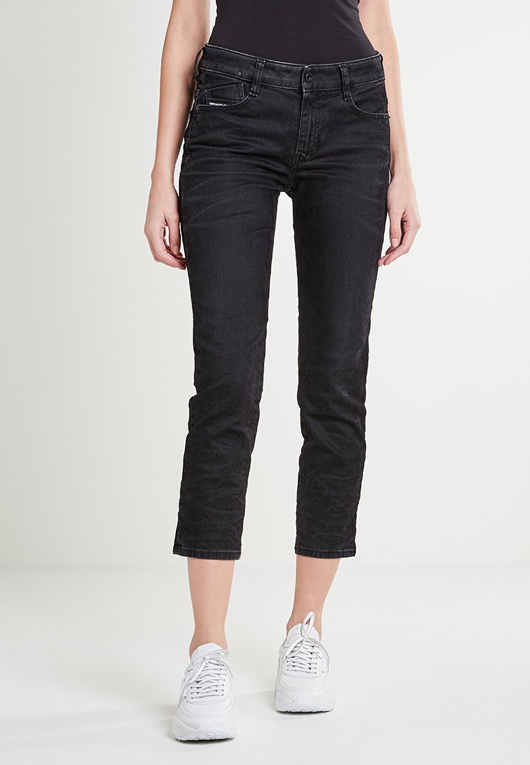 Blugi slim fit