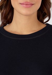 Damart FINE THERMOLACTYL SENSITIVE COL ROND - Langarmshirt - noir