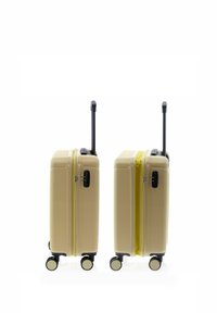 Gladiator 2900 4 ROLLEN KABINENTROLLEY 55 CM - Boardcase - yellow