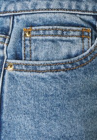ONLY Tall ONLEMILY LIFE ANKLE  - Jean droit - medium-blue denim
