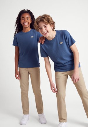Levi's®, BATWING CHEST HIT UNISEX - T-shirts basic - moonlight blue